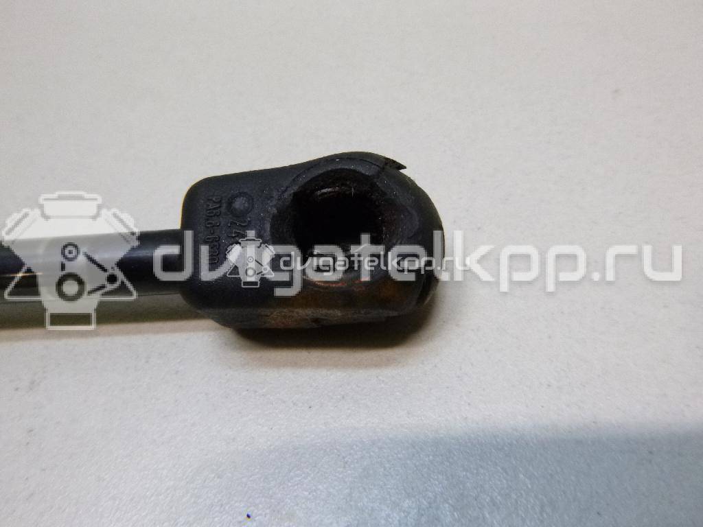 Фото Амортизатор капота  LR001773 для Land Rover Freelander / Range Rover {forloop.counter}}