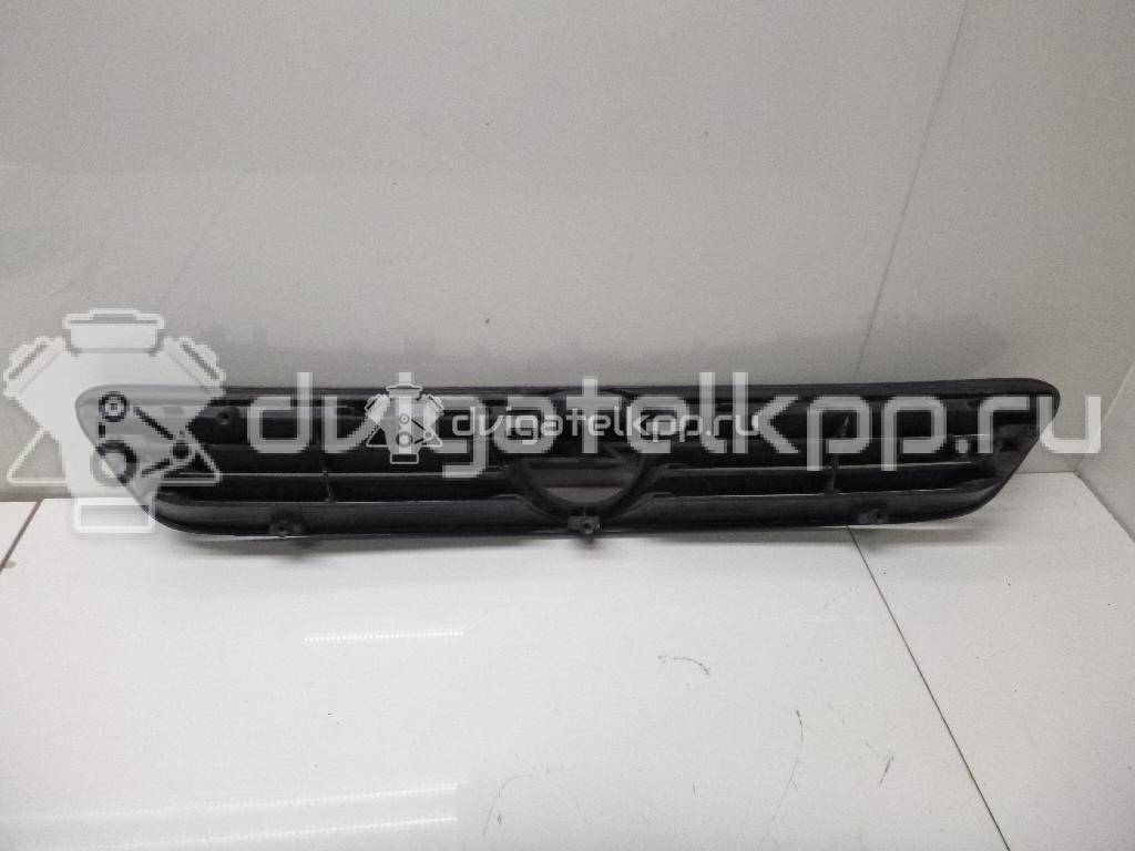 Фото Решетка радиатора  6320068 для Opel Zafira {forloop.counter}}