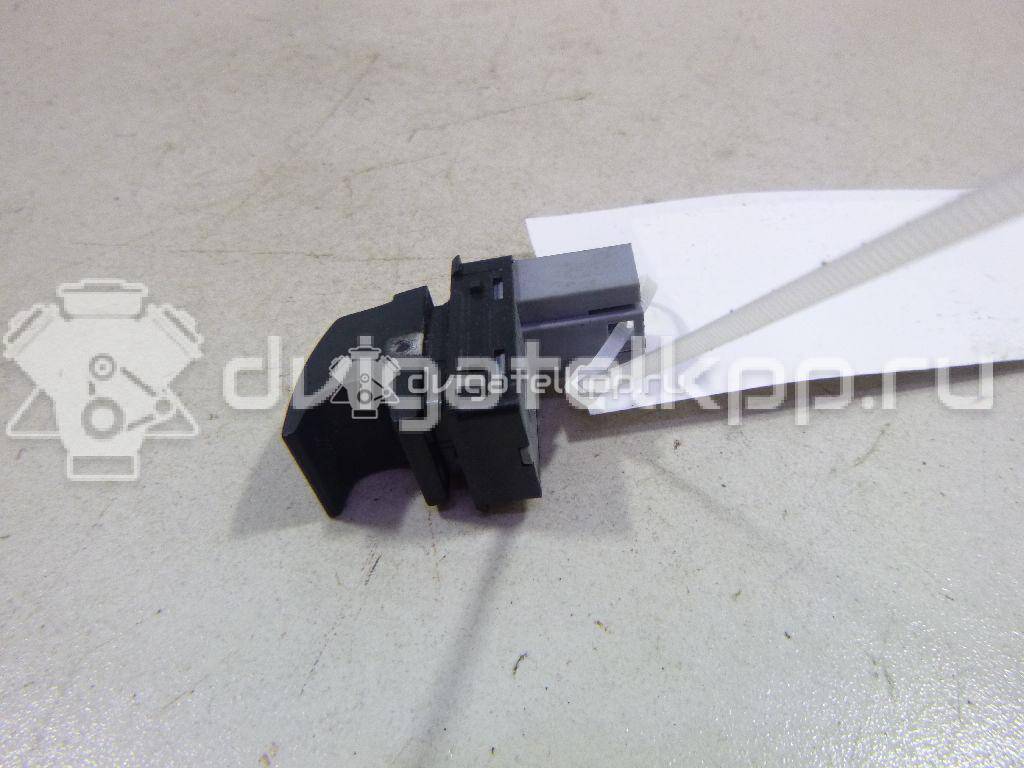 Фото Кнопка стеклоподъемника  7L6959855B для Seat Ibiza / Leon / Toledo / Alhambra / Altea {forloop.counter}}