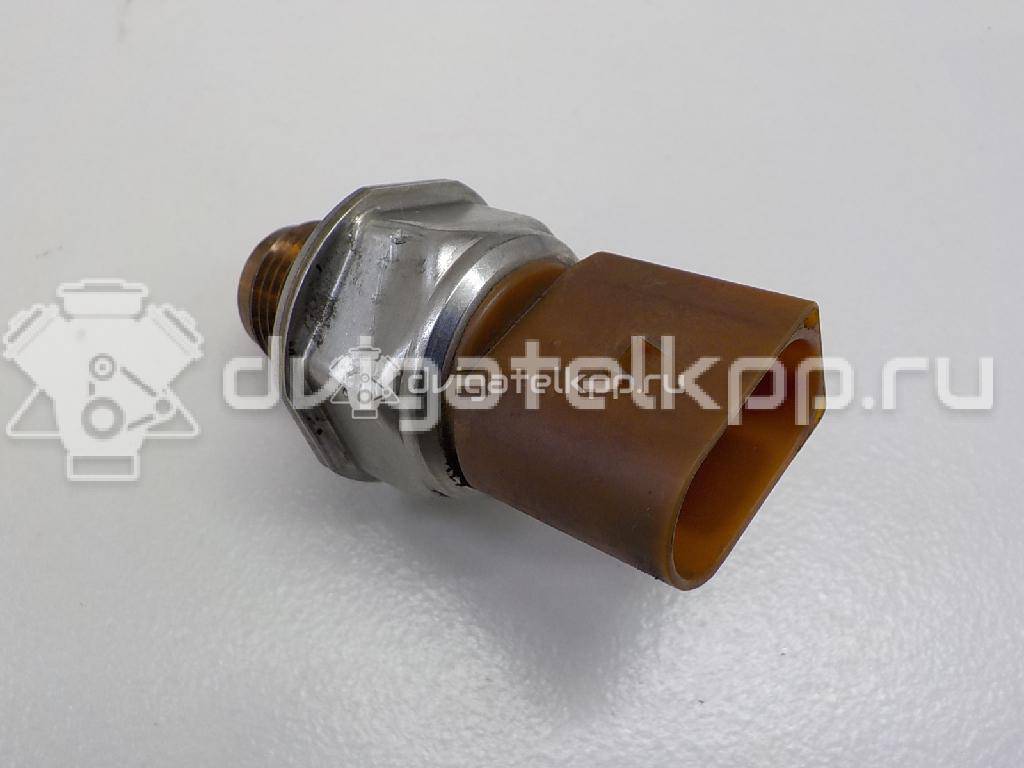 Фото Датчик давления топлива  03L906051 для Seat Ibiza / Leon / Toledo / Alhambra / Altea {forloop.counter}}