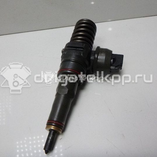 Фото Форсунка дизельная электрическая  038130073AR для Skoda Superb