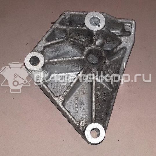 Фото Кронштейн генератора  047903143L для Skoda Fabia