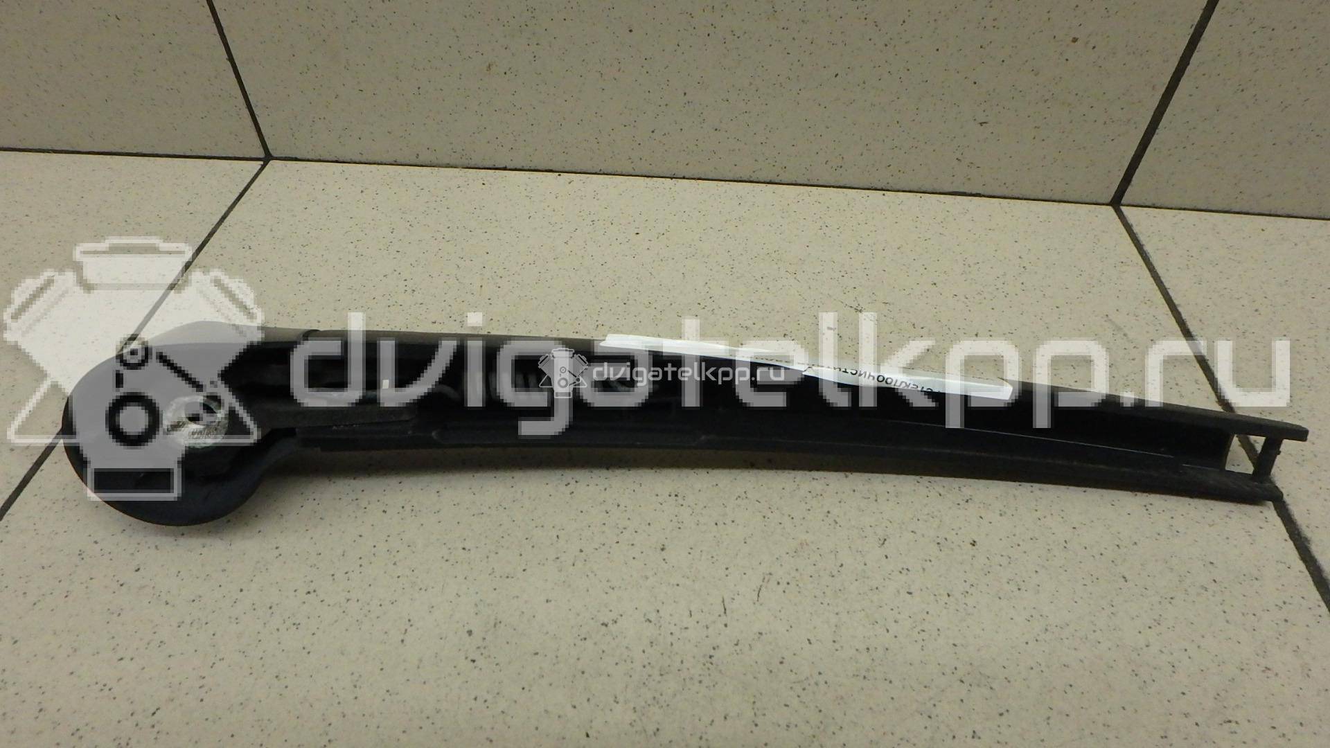 Фото Поводок стеклоочистителя заднего  1T0955707C для Seat Ibiza / Leon / Altea / Exeo {forloop.counter}}