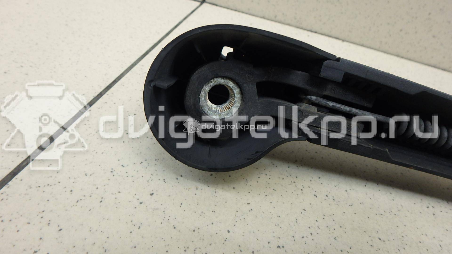 Фото Поводок стеклоочистителя заднего  1T0955707C для Seat Ibiza / Leon / Altea / Exeo {forloop.counter}}