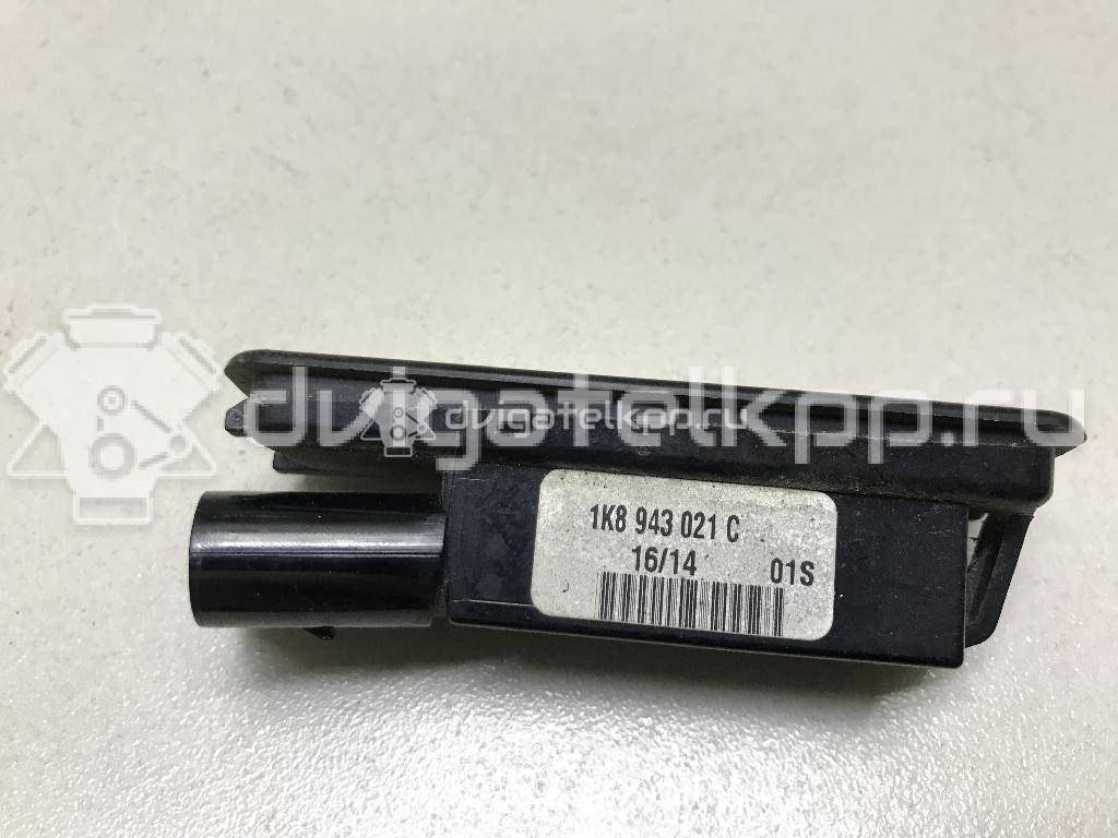 Фото Фонарь подсветки номера  1K8943021C для Seat Leon / Toledo {forloop.counter}}