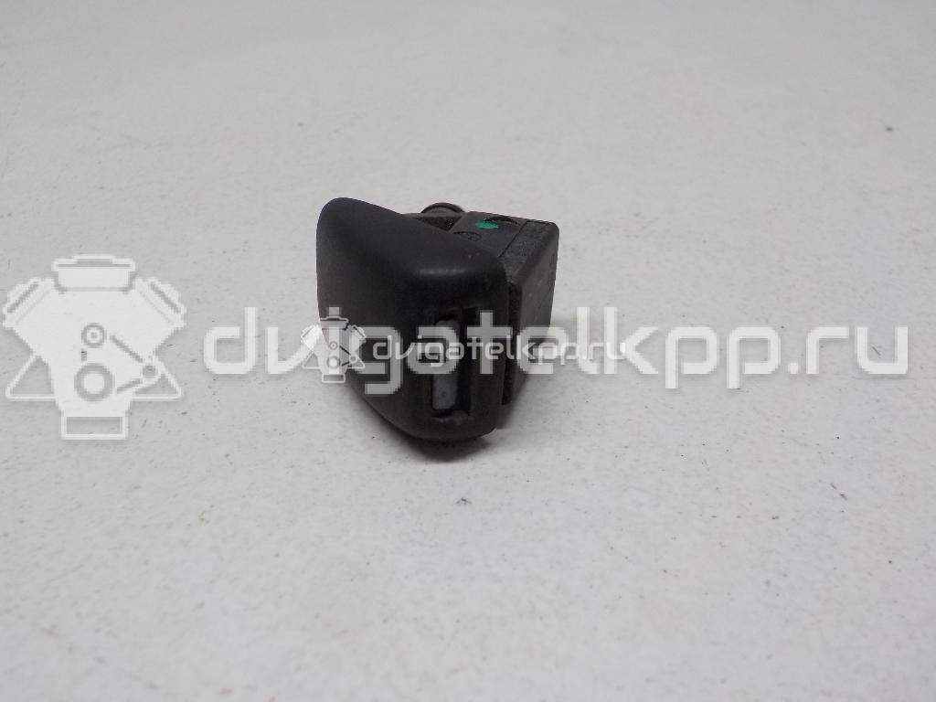 Фото Форсунка омывателя лобового стекла  3B0955985 для Skoda Fabia / Octavia {forloop.counter}}