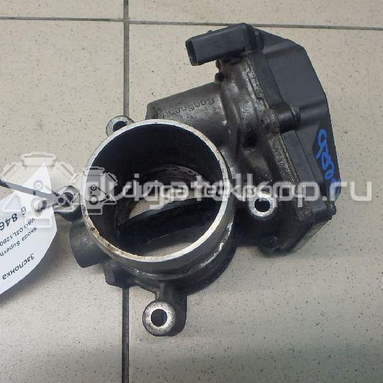 Фото Заслонка дроссельная электрическая  03L128063K для Skoda Roomster 5J / Octaviaii 1Z3 / Yeti 5L / Fabia / Octavia