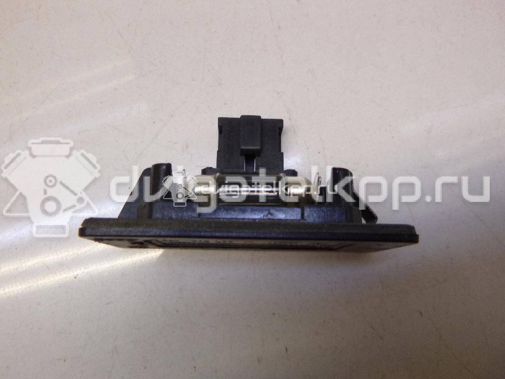 Фото Фонарь подсветки номера  8T0943021 для Skoda Fabia / Superb / Yeti 5L {forloop.counter}}