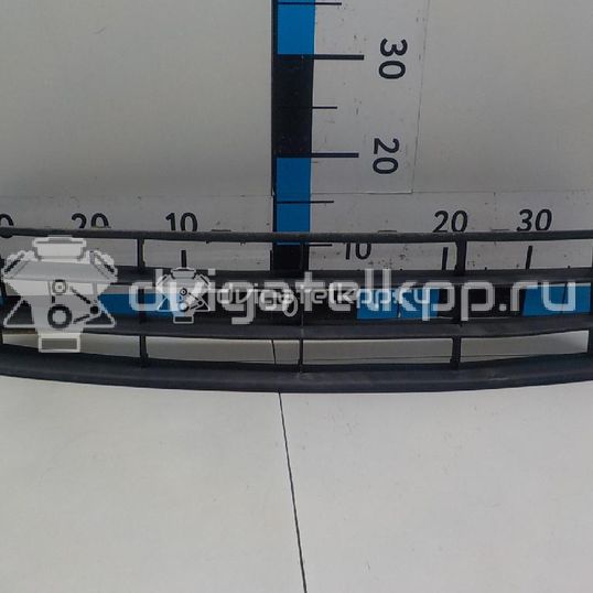 Фото Решетка в бампер центральная  1Z0853677C для Skoda Octavia / Octaviaii 1Z3