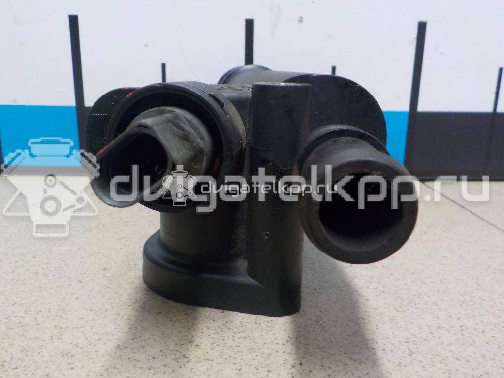 Фото Кнопка открывания багажника  038121132G для Skoda Roomster 5J / Fabia / Octavia / Octaviaii 1Z3 {forloop.counter}}