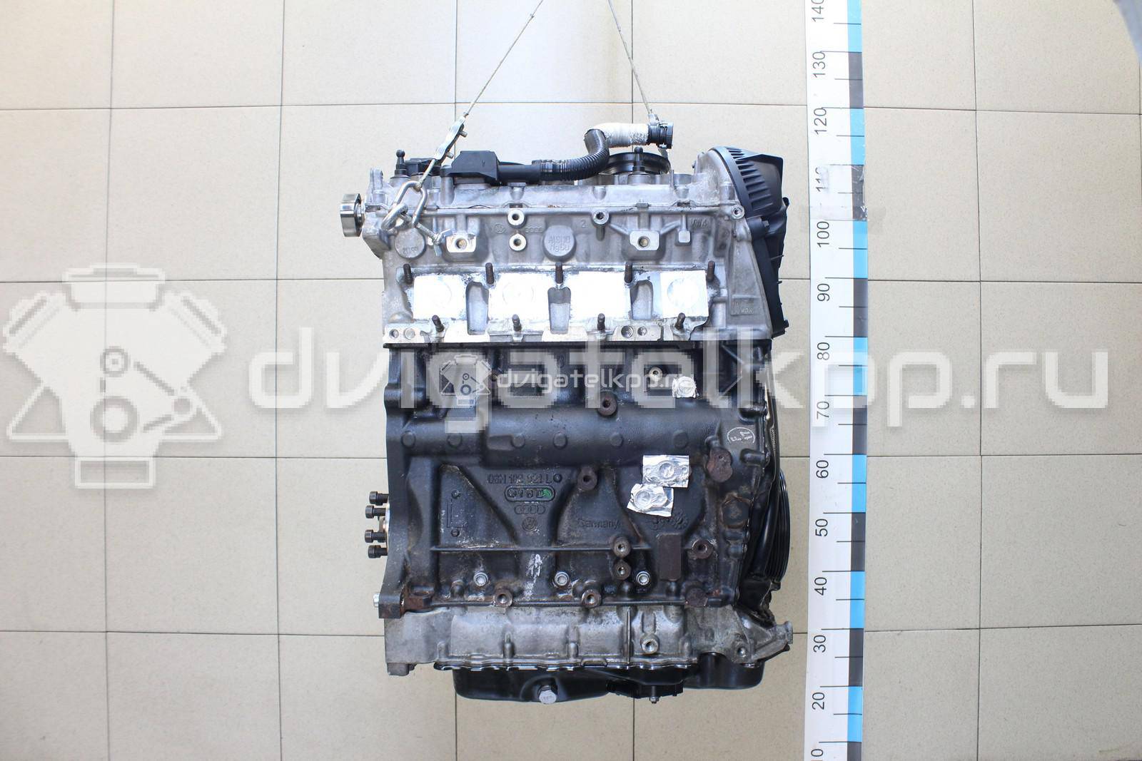 Фото Контрактный (б/у) двигатель CDAA для Volkswagen Passat / Cc / Sharan / Golf 160 л.с 16V 1.8 л бензин 06J100035H {forloop.counter}}