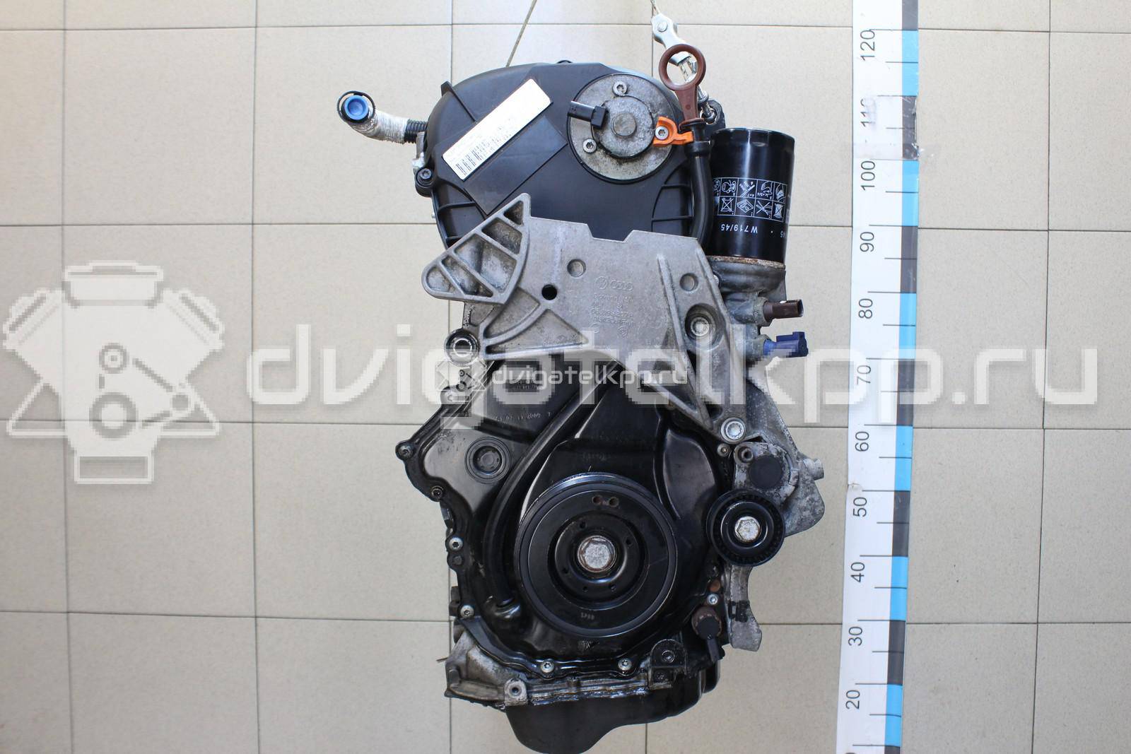 Фото Контрактный (б/у) двигатель CDAA для Volkswagen Passat / Cc / Sharan / Golf 160 л.с 16V 1.8 л бензин 06J100035H {forloop.counter}}