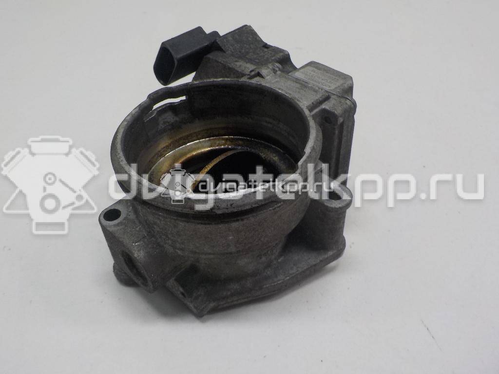 Фото Заслонка дроссельная электрическая  03G128063C для Skoda Roomster 5J / Octaviaii 1Z3 / Yeti 5L / Fabia / Octavia {forloop.counter}}