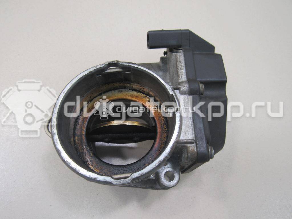 Фото Заслонка дроссельная электрическая  03G128063 для Skoda Roomster 5J / Octaviaii 1Z3 / Yeti 5L / Fabia / Octavia {forloop.counter}}