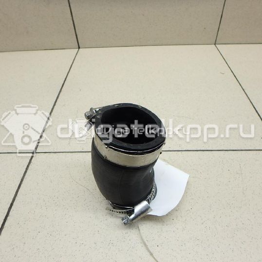 Фото Патрубок интеркулера  1K0145828T для Skoda Octavia / Yeti 5L / Octaviaii 1Z3 / Superb