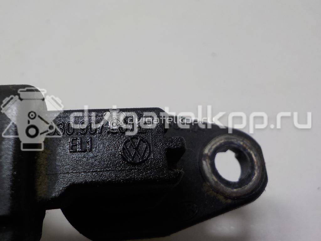 Фото Датчик положения распредвала  030907601E для Volkswagen Scirocco / Tiguan / Touran / New Beetle / Bora {forloop.counter}}