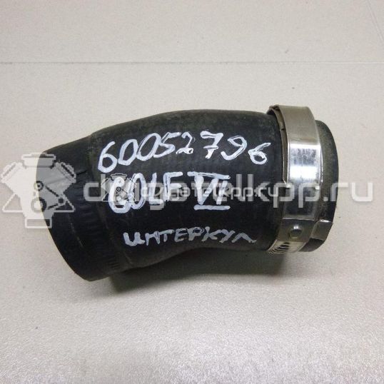 Фото Патрубок интеркулера  5N0145828E для Skoda Octavia / Yeti 5L / Octaviaii 1Z3 / Superb