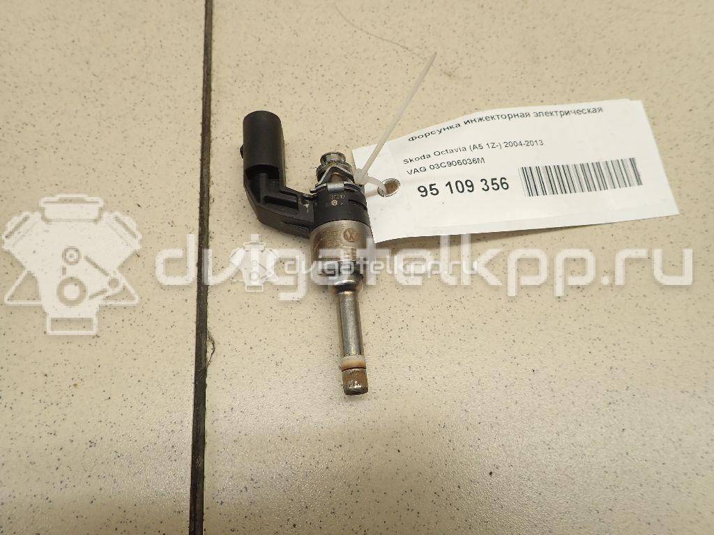 Фото Форсунка инжекторная электрическая  03C906036M для Skoda Octaviaii 1Z3 / Yeti 5L / Fabia / Octavia / Superb {forloop.counter}}