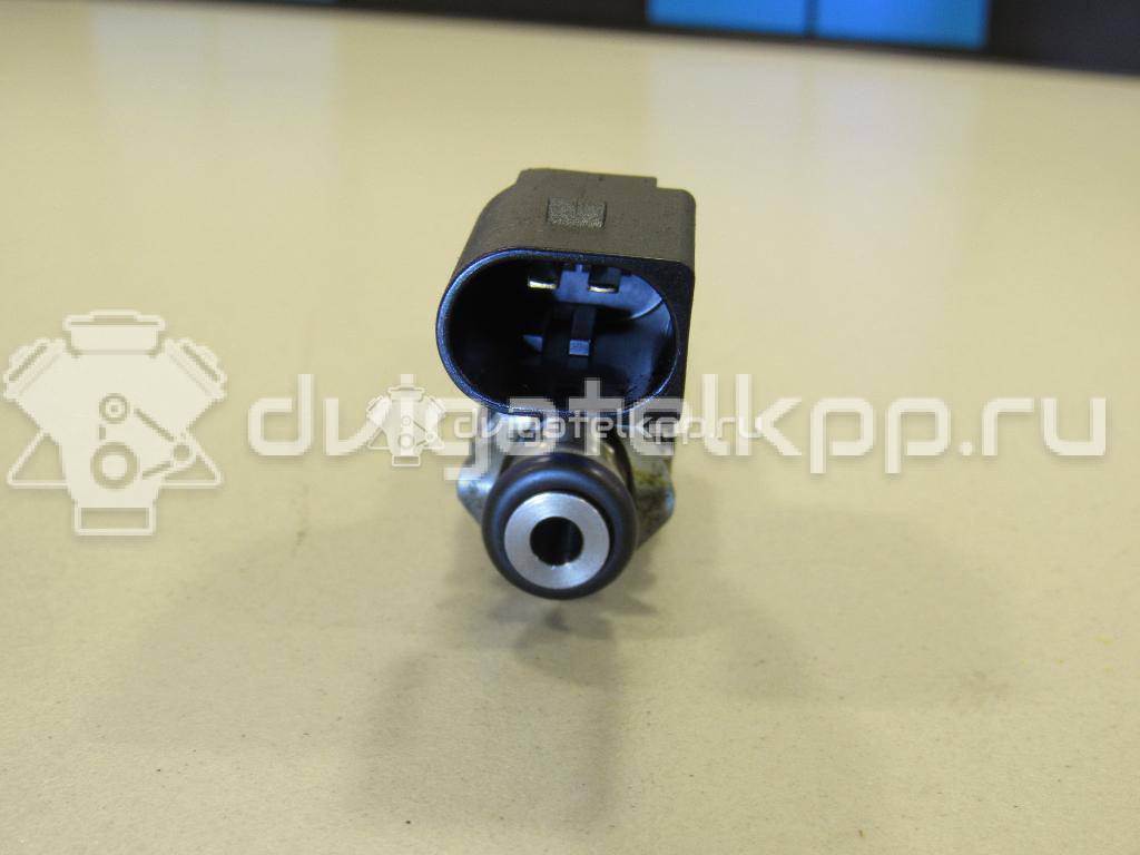 Фото Форсунка инжекторная электрическая  03C906036M для Skoda Octaviaii 1Z3 / Yeti 5L / Fabia / Octavia / Superb {forloop.counter}}