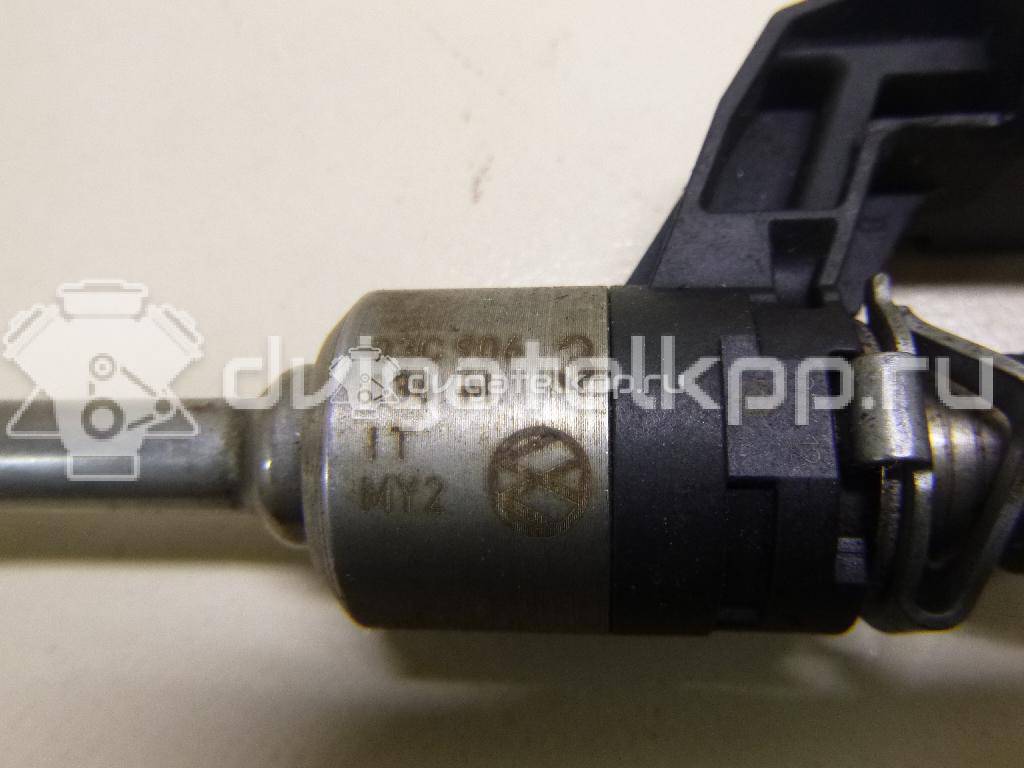 Фото Форсунка инжекторная электрическая  03C906036M для Skoda Octaviaii 1Z3 / Yeti 5L / Fabia / Octavia / Superb {forloop.counter}}