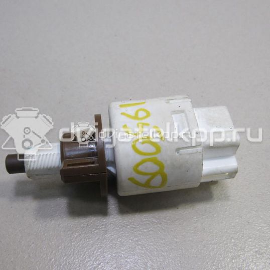 Фото Датчик включения стопсигнала  8434019025 для Toyota Dyna / Iq J1 / Land Cruiser / Hiace / Avensis