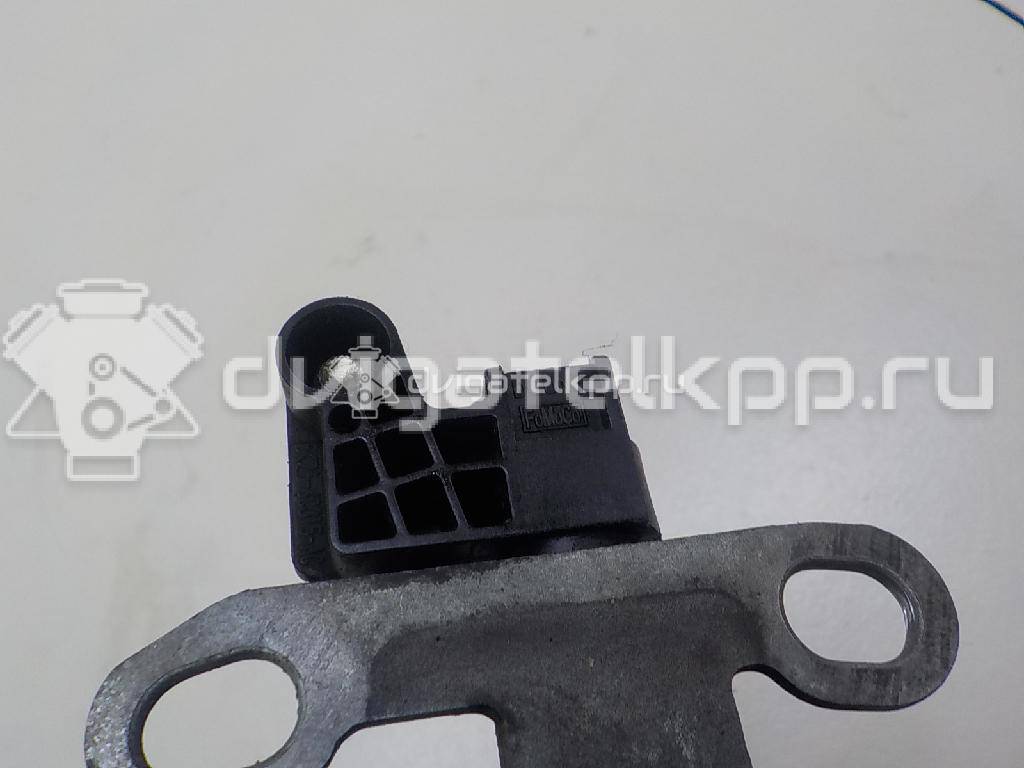 Фото Датчик положения коленвала  9803788880 для Citroen C4 / Jumper / Jumpy / C5 / Ds4 {forloop.counter}}