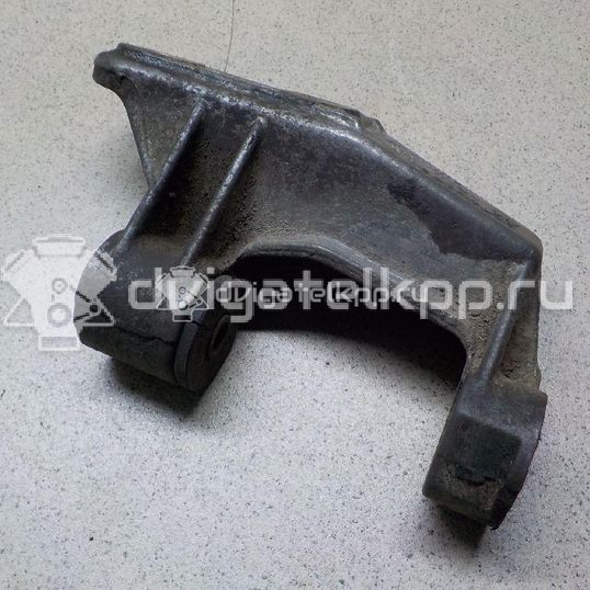 Фото Кронштейн генератора  90183183 для Vauxhall / Isuzu / Chevrolet / Holden / Opel