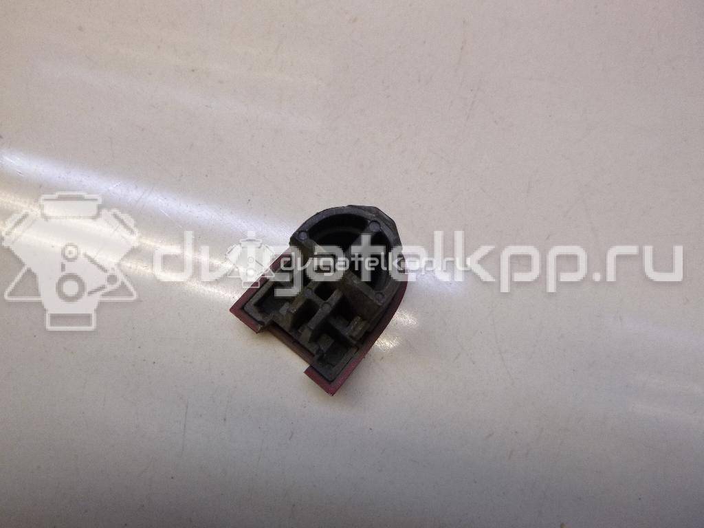 Фото Накладка вставки замка двери  6Y0839167 для Skoda Roomster 5J / Octaviaii 1Z3 / Fabia / Octavia / Superb {forloop.counter}}