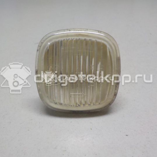 Фото Повторитель на крыло белый  1U0949127A для Skoda Roomster 5J / Octaviaii 1Z3 / Fabia / Octavia / Superb