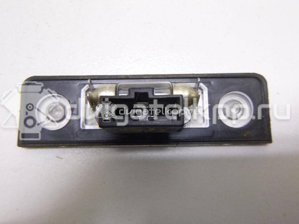 Фото Фонарь подсветки номера  1Z0943021B для Skoda Roomster 5J / Octavia / Octaviaii 1Z3 {forloop.counter}}