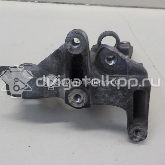 Фото Кронштейн генератора  1479827 для Ford Fiesta / Fusion Ju