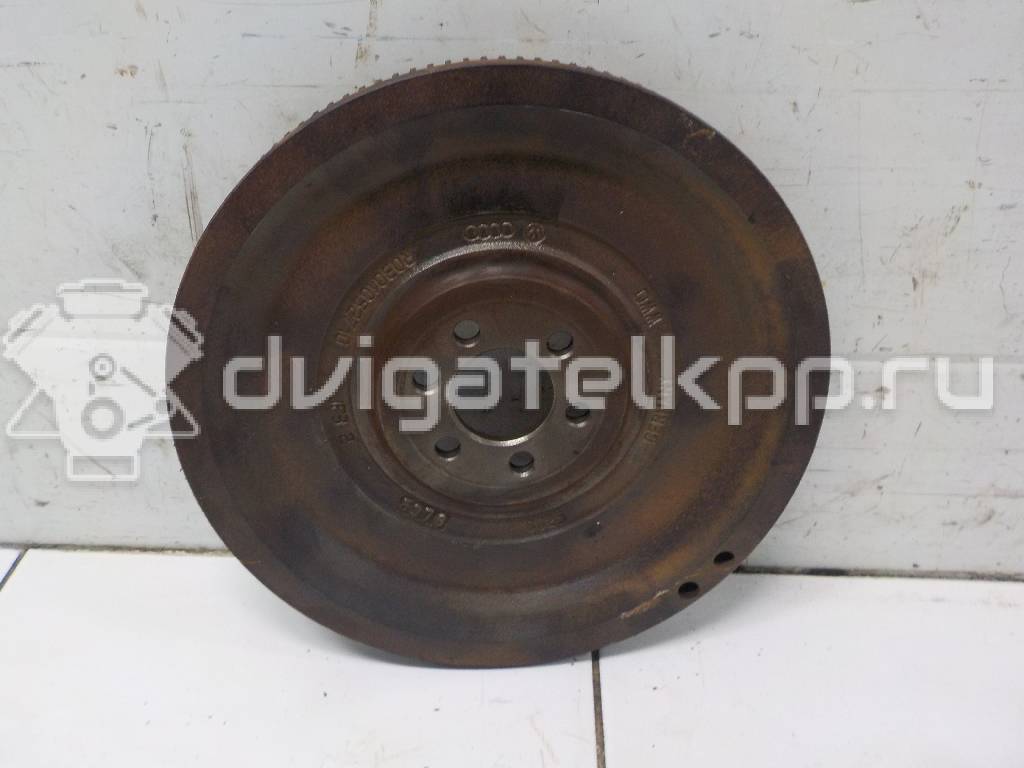 Фото Маховик для двигателя AUB для Volkswagen Polo / Lupo 6X1, 6E1 101 л.с 16V 1.4 л бензин 030105271D {forloop.counter}}