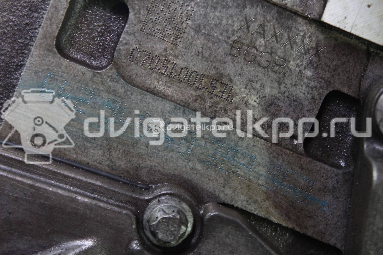 Фото Контрактный (б/у) двигатель OM 642.940 (OM642) для Mercedes-Benz M-Class / Gl-Class 190-231 л.с 24V 3.0 л Дизельное топливо 6420103102 {forloop.counter}}