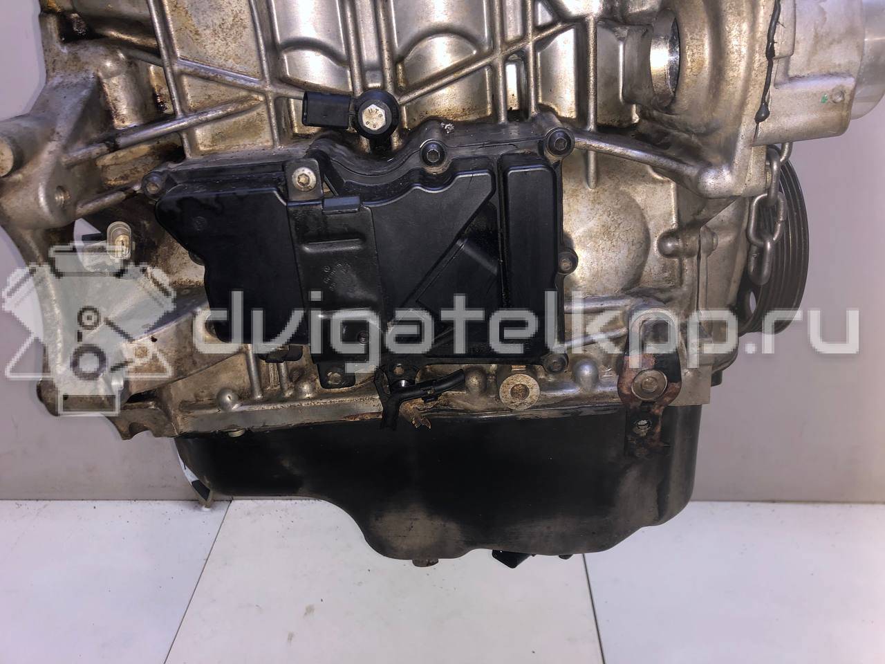 Фото Контрактный (б/у) двигатель CBZC для Volkswagen Polo 90 л.с 8V 1.2 л бензин 03F100091A {forloop.counter}}