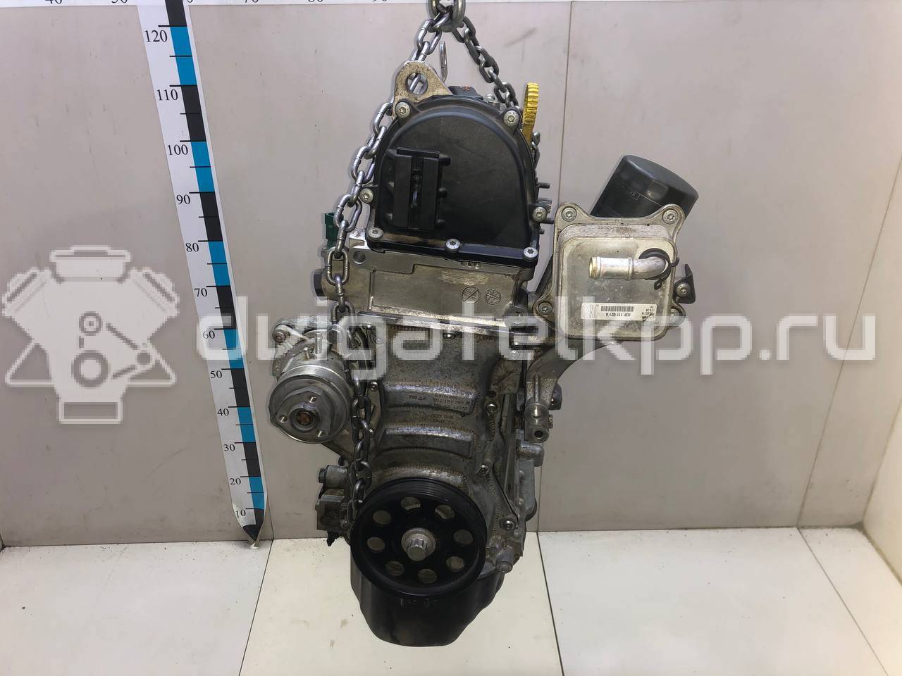 Фото Контрактный (б/у) двигатель CBZC для Volkswagen Polo 90 л.с 8V 1.2 л бензин 03F100091A {forloop.counter}}