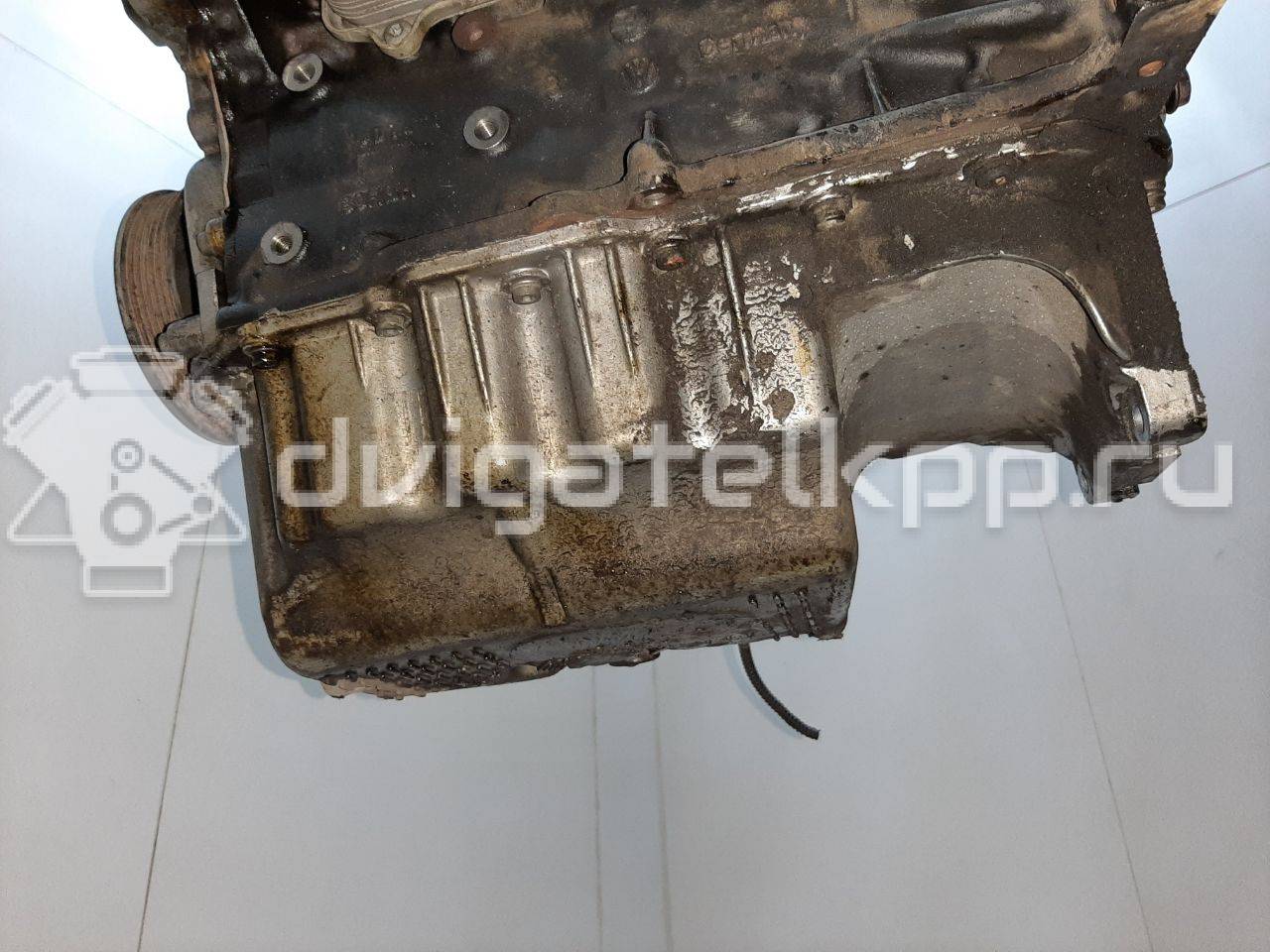 Фото Контрактный (б/у) двигатель CAXC для Skoda Superb 125 л.с 16V 1.4 л бензин 03C100038P {forloop.counter}}