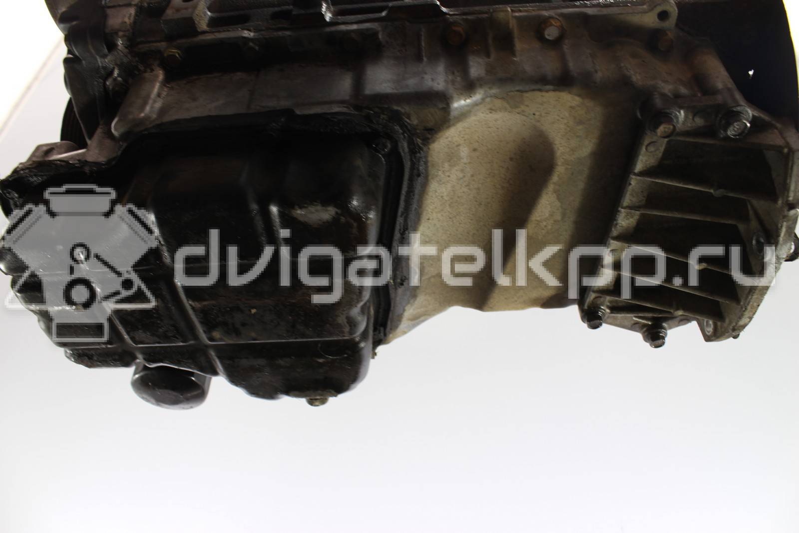 Фото Контрактный (б/у) двигатель 4G63 (DOHC 16V) для Mitsubishi Santamo / Lancer / Galant / Space / Outlander 106-150 л.с 16V 2.0 л бензин MD979304 {forloop.counter}}