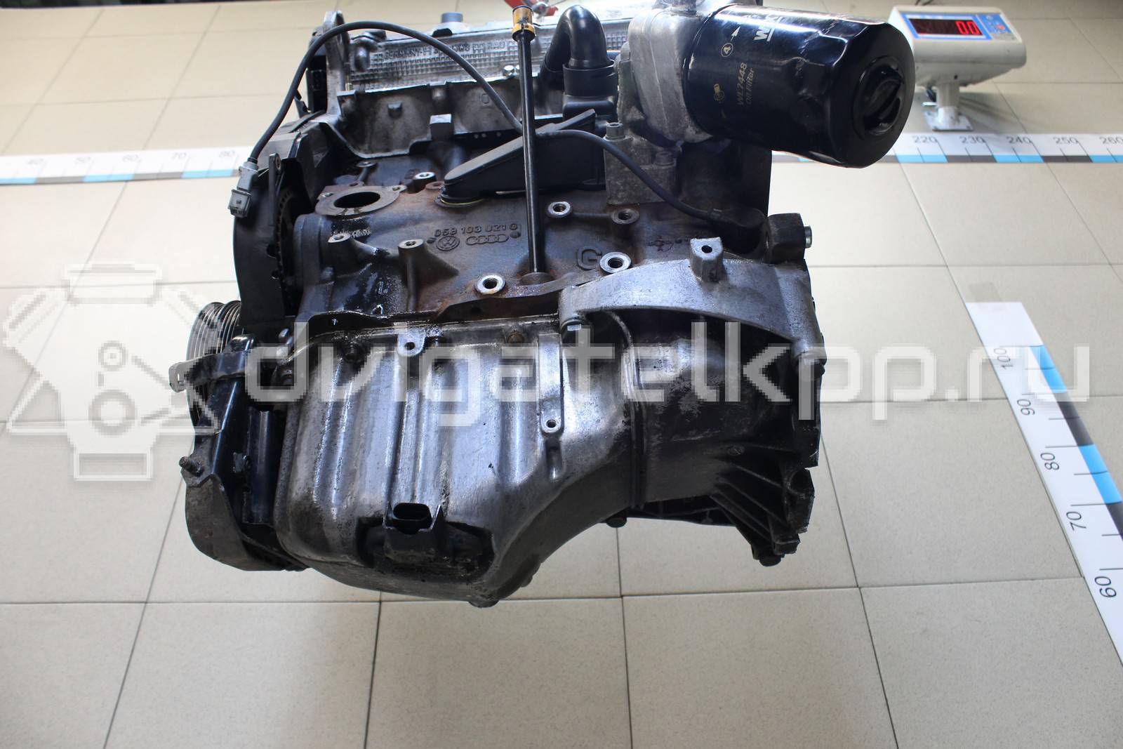 Фото Контрактный (б/у) двигатель APU для Volkswagen Passat 150 л.с 20V 1.8 л бензин 058100032F {forloop.counter}}