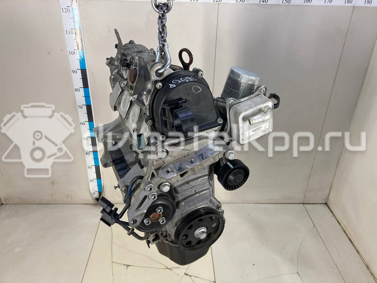 Фото Контрактный (б/у) двигатель CBZB для Volkswagen Touran / Vento / Golf / Polo / Caddy 105 л.с 8V 1.2 л бензин 03F100091A {forloop.counter}}