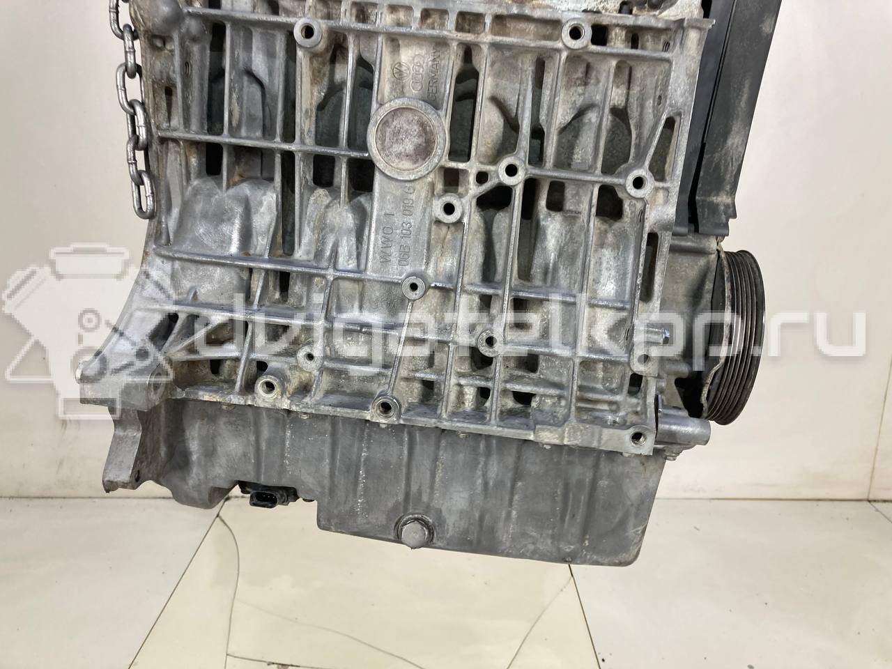 Фото Контрактный (б/у) двигатель BFQ для Volkswagen Bora / Golf 102 л.с 8V 1.6 л бензин 06A100098DX {forloop.counter}}