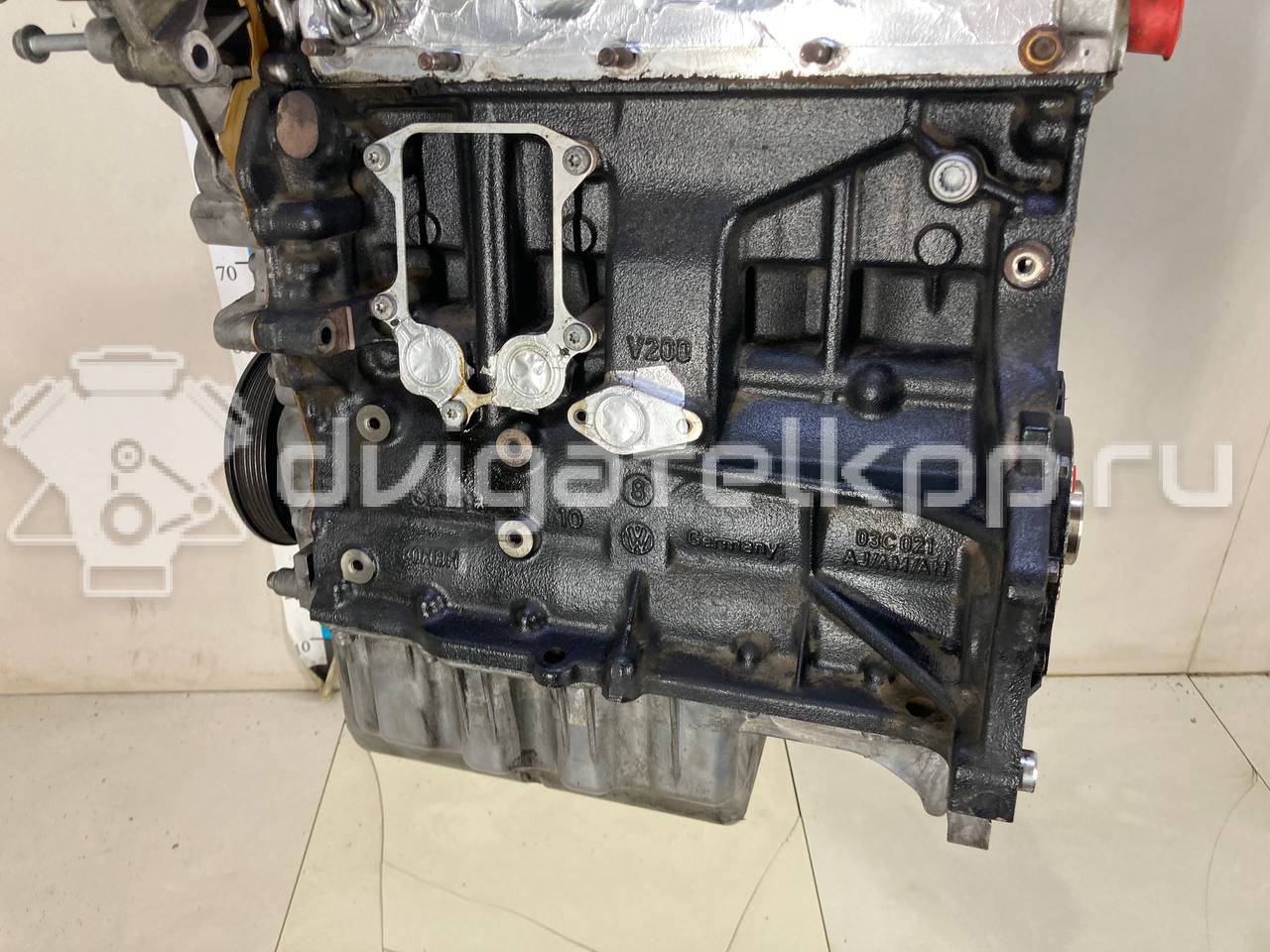 Фото Контрактный (б/у) двигатель CTHD для Volkswagen Tiguan / Cc / Eos 1F7, 1F8 / Passat / Jetta 160 л.с 16V 1.4 л бензин 03C100092GX {forloop.counter}}