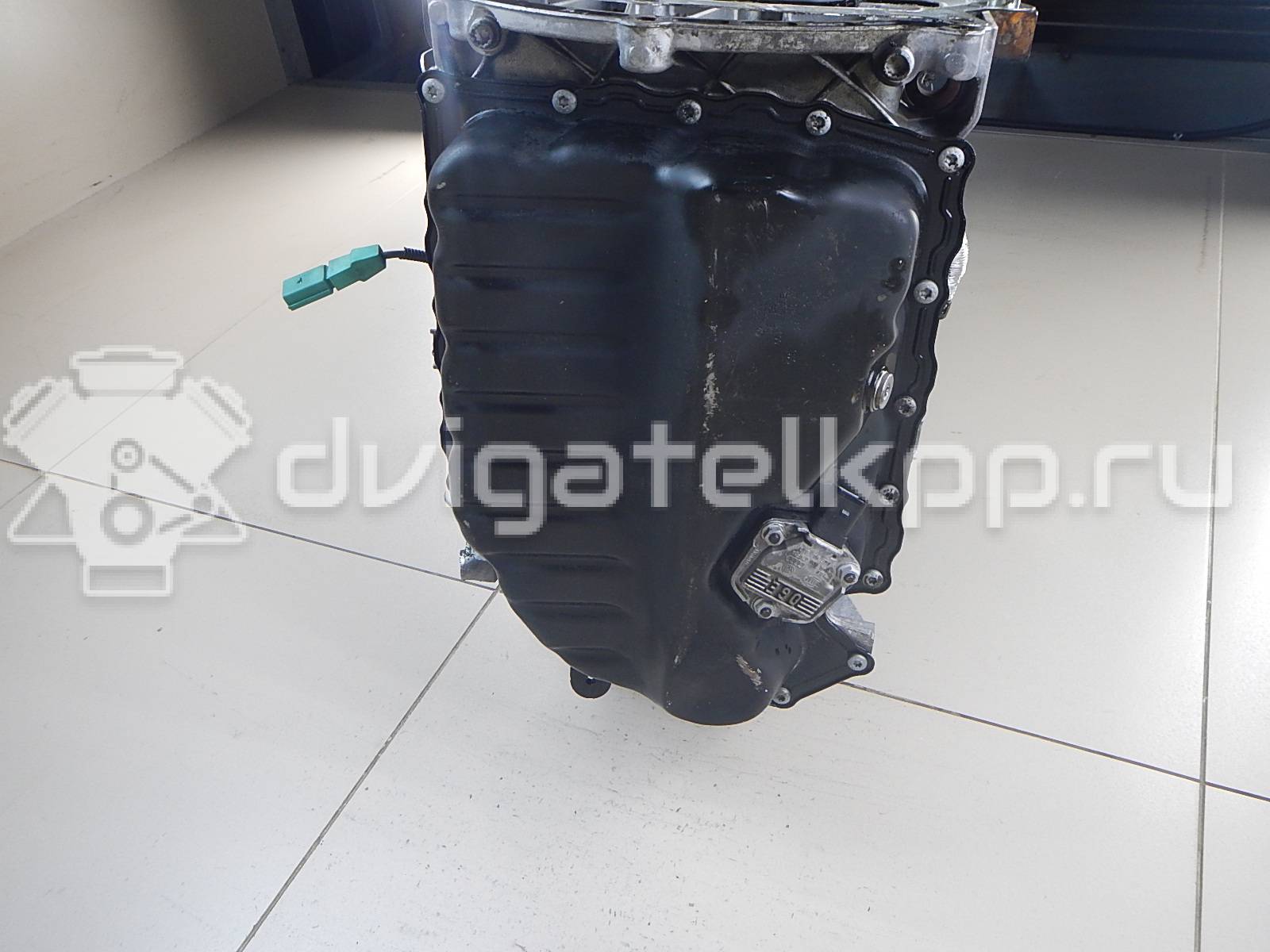 Фото Контрактный (б/у) двигатель CAWB для Volkswagen Tiguan 200 л.с 16V 2.0 л бензин 06J100033S {forloop.counter}}