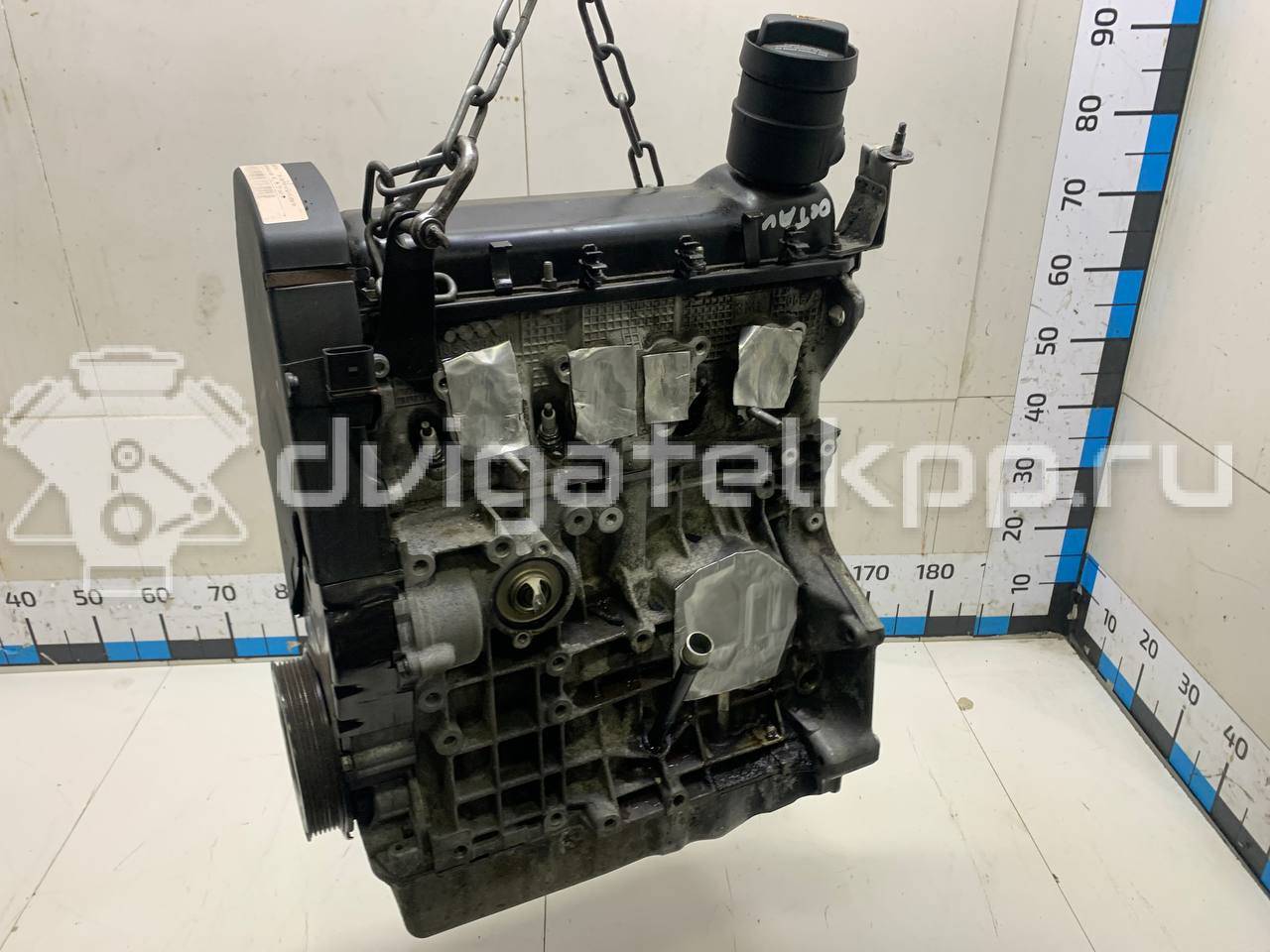 Фото Контрактный (б/у) двигатель AKL для Volkswagen / Seat 100-103 л.с 8V 1.6 л бензин 06A100098X {forloop.counter}}