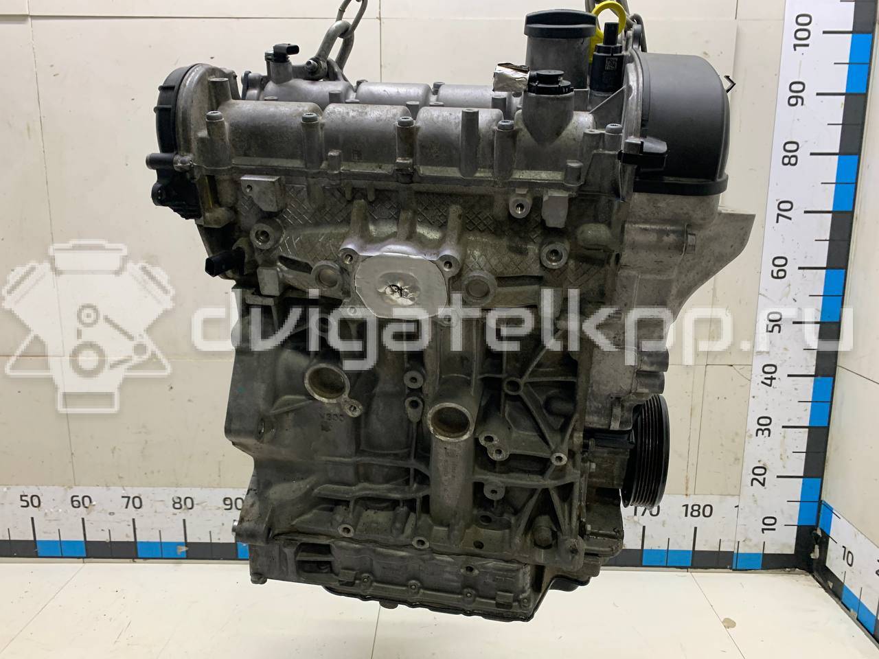 Фото Контрактный (б/у) двигатель CWVA для Skoda / Volkswagen / Seat 110 л.с 16V 1.6 л бензин 04E100037B {forloop.counter}}