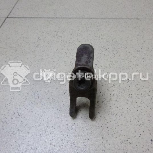 Фото Кронштейн форсунки  338142F000 для Hyundai / Kia