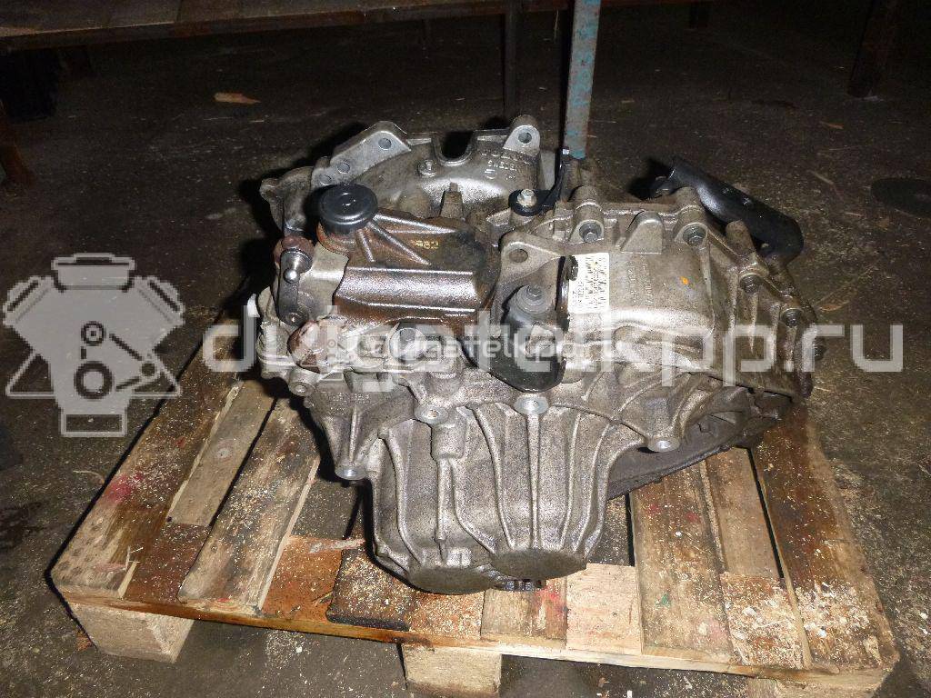 Фото Контрактная (б/у) МКПП для Volvo S80 / V70 / Xc70 / S60 163 л.с 20V 2.4 л D 5244 T Дизельное топливо {forloop.counter}}