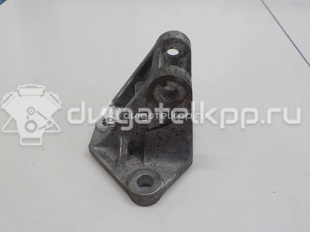 Фото Кронштейн генератора  FS0118371A для mazda 323 (BJ) {forloop.counter}}