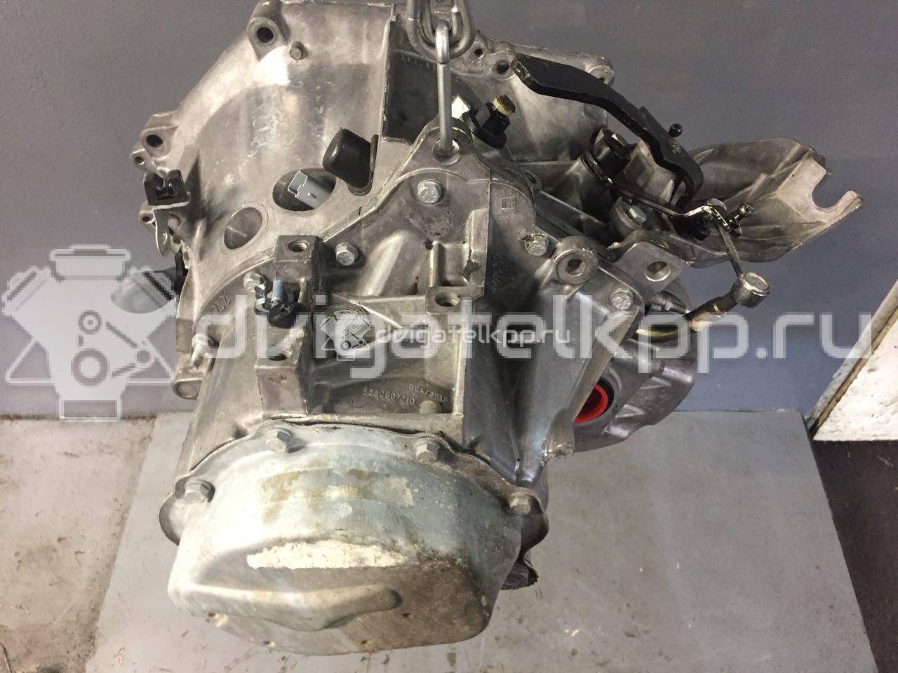 Фото Контрактная (б/у) МКПП для Citroen C4 / C5 / Xsara 109-116 л.с 16V 1.6 л 9HY (DV6TED4) Дизельное топливо {forloop.counter}}