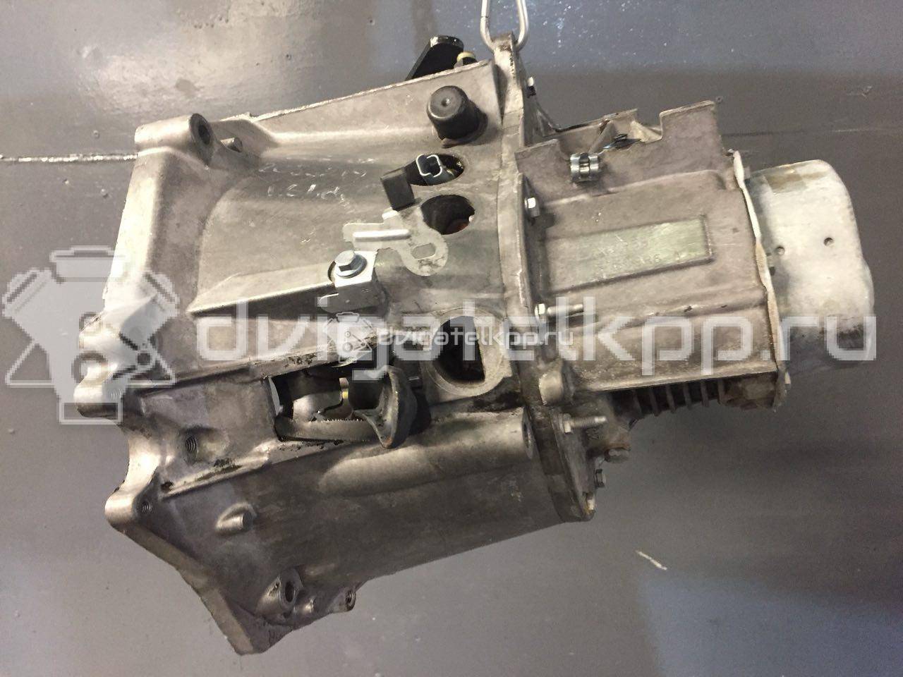 Фото Контрактная (б/у) МКПП для Citroen C4 / C5 / Xsara 109-116 л.с 16V 1.6 л 9HY (DV6TED4) Дизельное топливо {forloop.counter}}