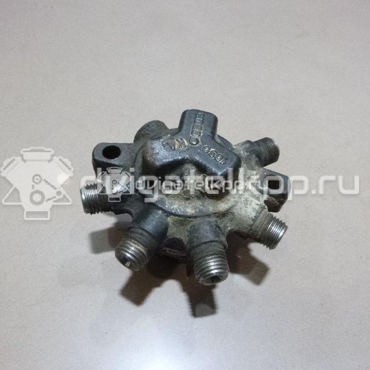 Фото Рейка топливная (рампа)  8200584032 для nissan Micra (K12E)